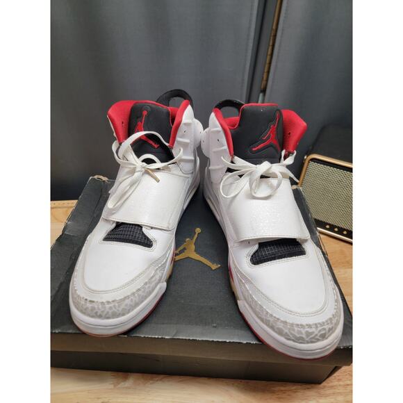 Nike Air Jordan Son Of Mars White-Gym Red-Black Sz 13 [512245-112]